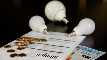 El precio medio, máximo y mínimo del servicio eléctrico (EFE)