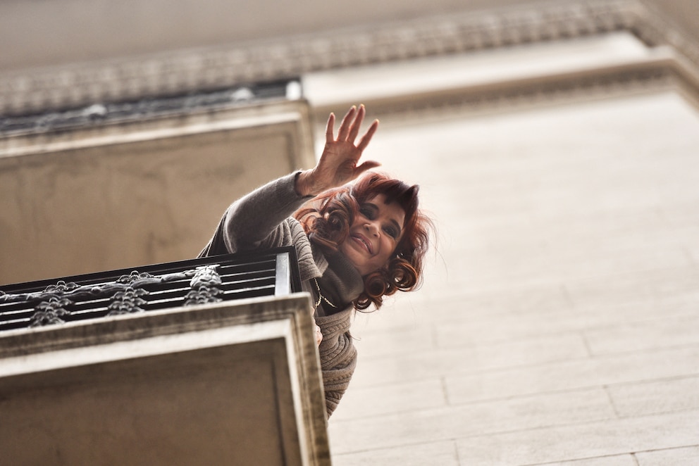 3EIVII2BGVA3NF4ULYQU7SIM2M