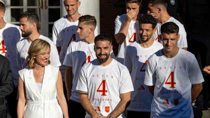 El Gobierno lanza una pulla a Carvajal por su ‘no saludo’ a Sánchez: “Es incompatible con los valores del deporte”