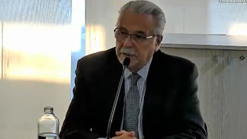 ARA San Juan: el padre de un tripulante defendió la actuación del comandante Fernández en la emergencia