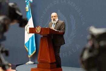 Las nuevas ciudades deportivas buscan descentralizar la infraestructura deportiva y reducir la concentración histórica de instalaciones en Ciudad de Guatemala.