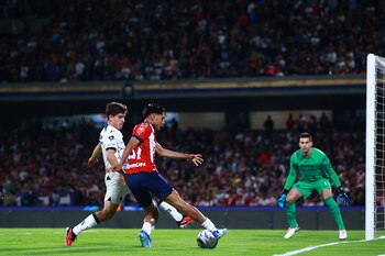 Por posición y momento en