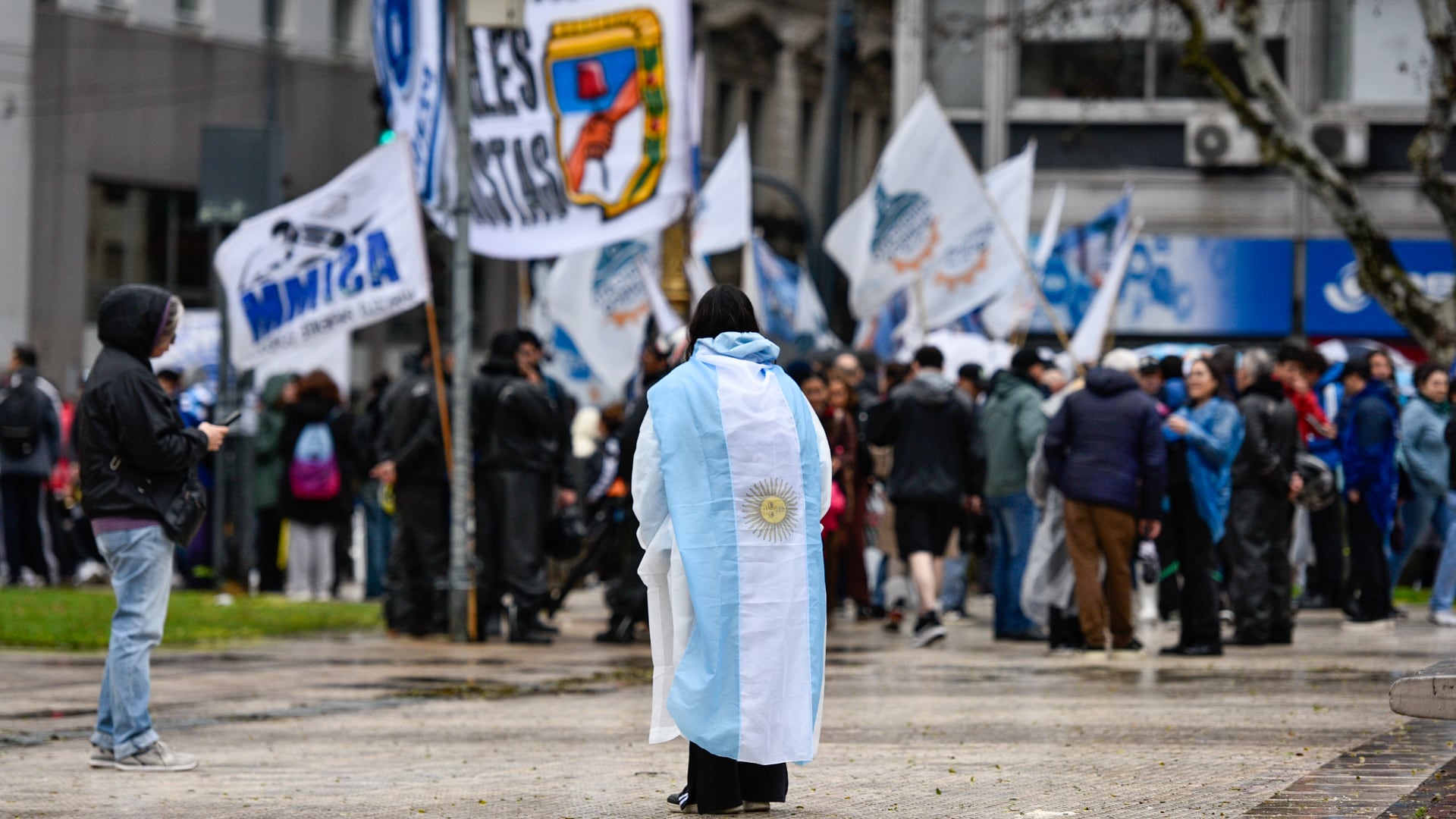 La última movilización que se realizó en el Congreso por la Ley de Tierras (Foto: Adrián Escandar)