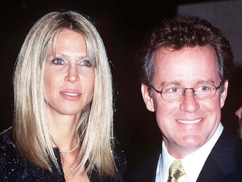 Phil Hartman con su esposa