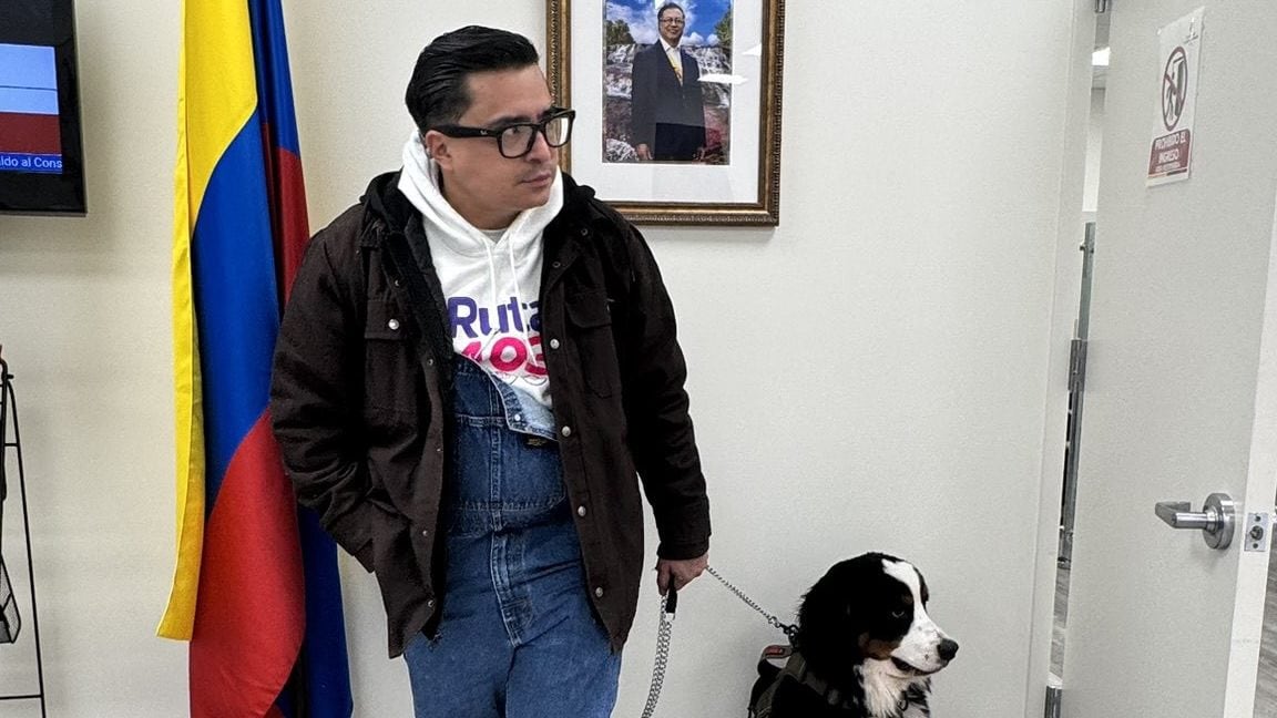 Beto Coral denunció que fue detenido sin una explicación clara y señaló que Abelardo De La Espriella había anunciado públicamente el arresto dos horas antes - crédito @Betocoralg/X