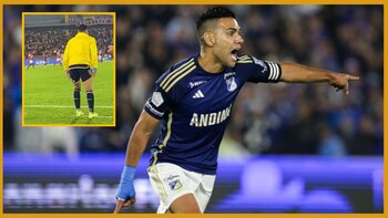 Falcao captado en video comiéndose