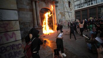 8 de marzo. Av jiménez