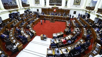 Cuatro candidatos optan a suceder