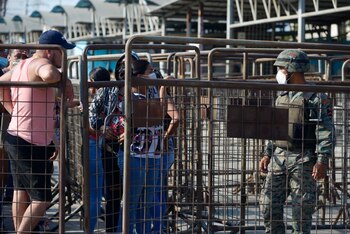 Familiares de presos piden información