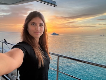 Florencia, en un yate en