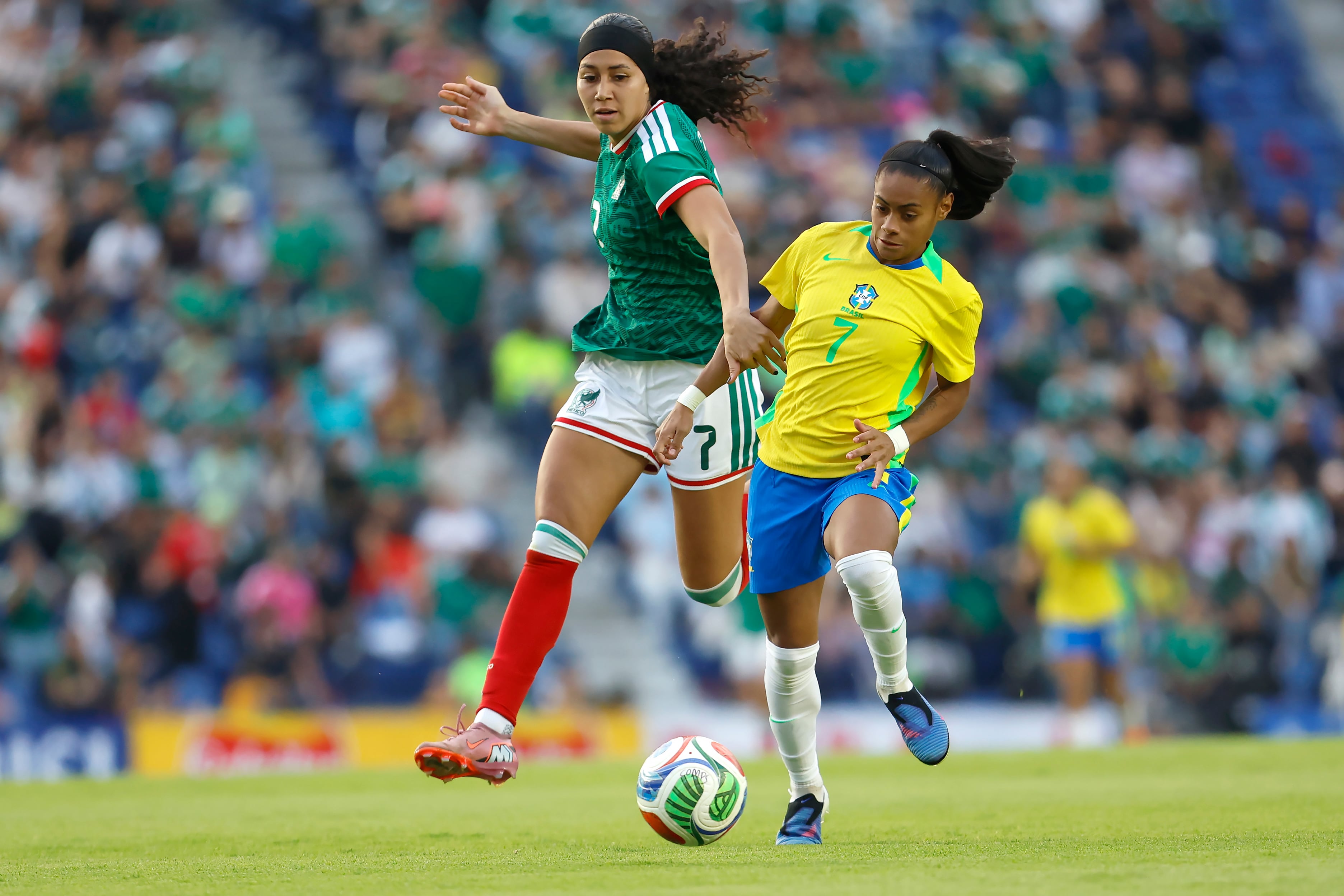 Aaliyah Farmer causa baja de la selección. (EFE/Sáshenka Gutiérrez)