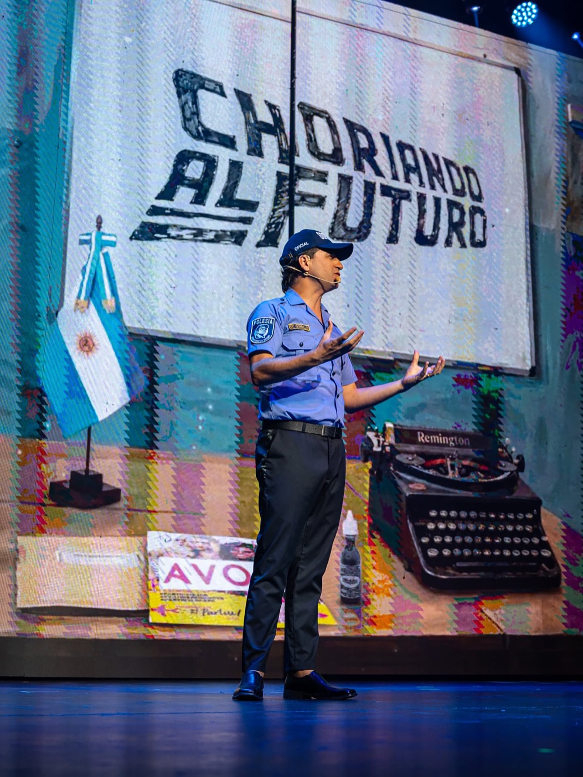 La inspiración en la película Volver al futuro llevó a Miguel Martín a reinventar a su icónico personaje y crear el espectáculo Choriando al futuro