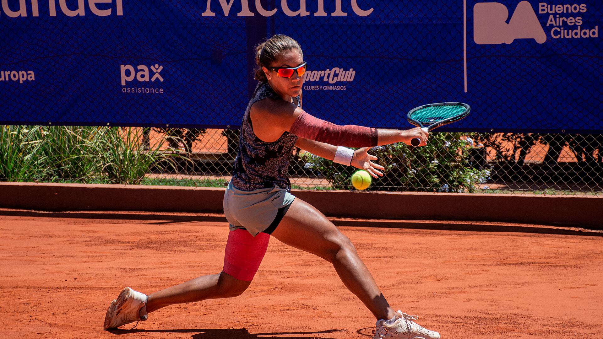 Luisina Giovannini es una de las tres argentinas que debutan este martes en el WTA 125 de Río de Janeiro