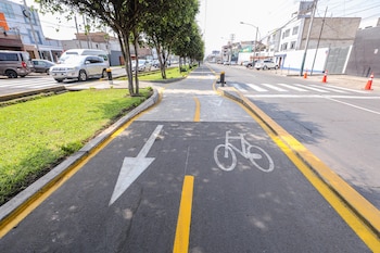Ciclovía en la avenida La