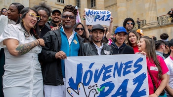 Denuncian irregularidades en el manejo