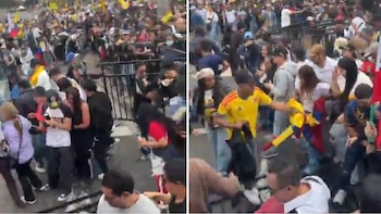 El incidente ocurrió frente al Centro Comercial Gran Plaza El Ensueño, desde donde partió el desfile hacia la estación de Bomberos de Ciudad Bolívar - crédito Captura de video Canal 1