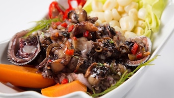 ¿Qué tiene el ceviche de conchas negras de Tumbes para ser elegido el mejor plato con almejas del mundo?