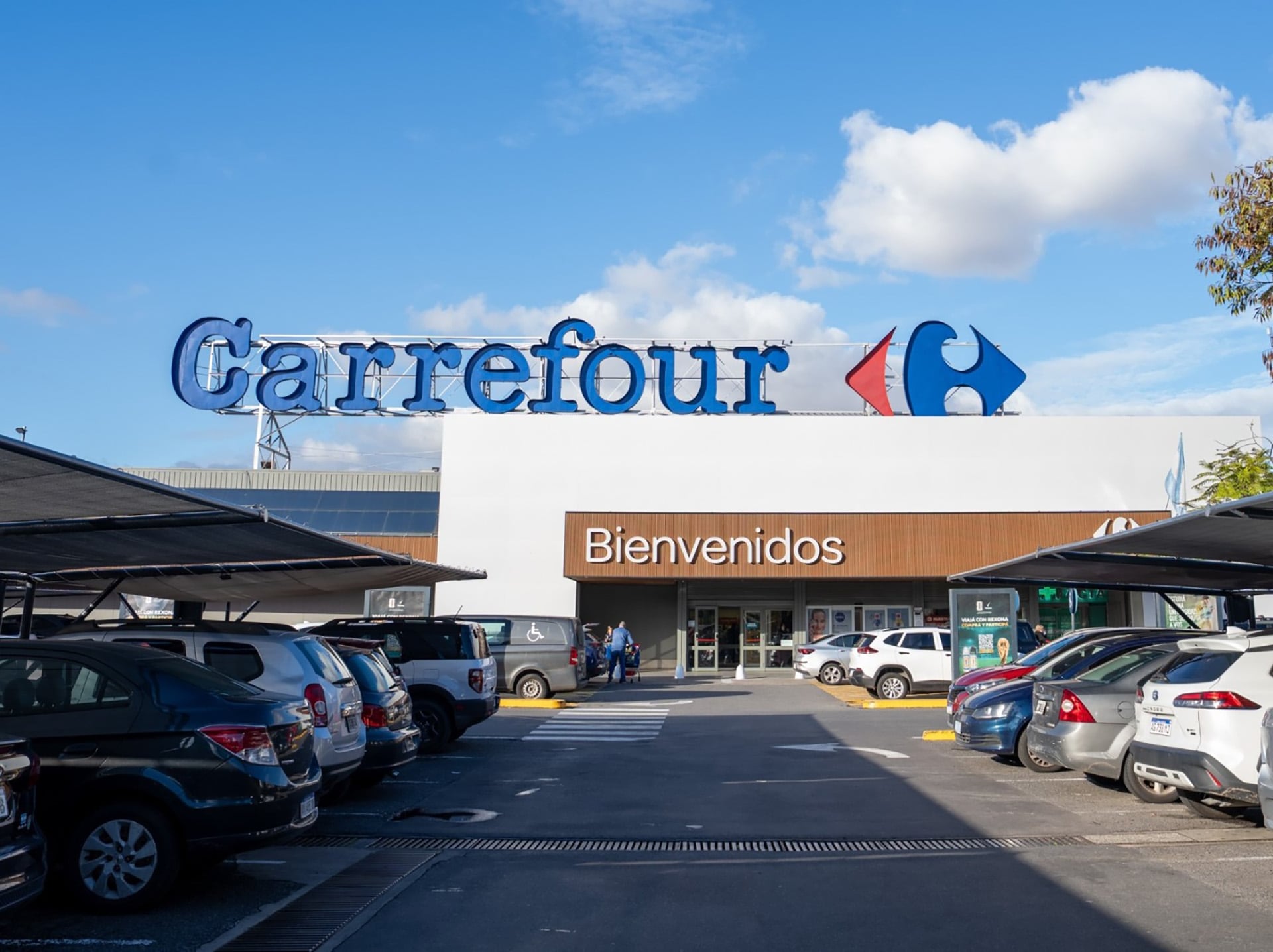 Carrefour reforzó sus ofertas de cara al cierre del Mundial 2026