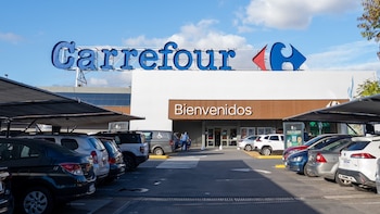Con clima mundialista, se lanzó una nueva nueva edición del Black Carrefour