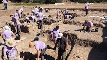 Arqueólogos de la UMA logran "hallazgos inéditos" en la campaña de excavación del Cerro del Villar