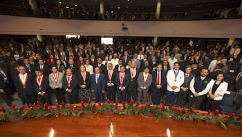Ceremonia de entrega de credenciales a senadores y parlamentarios andinos organizado por el JNE