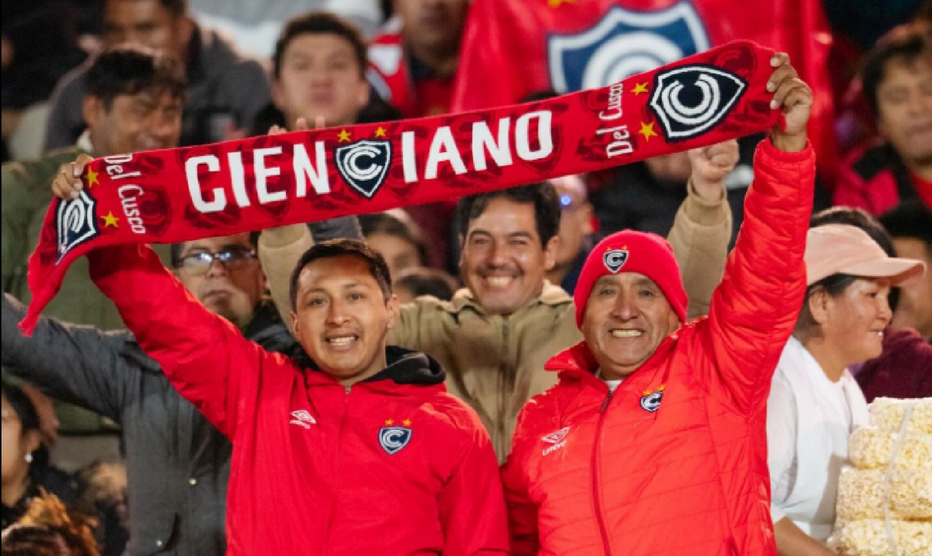 Cienciano alcanzó la cima del Grupo B superando al Atlético Mineiro con un gol de Neri Bandiera y provocó un cruce digital entre hinchadas al publicar una ingeniosa imagen de sus mascotas en redes sociales tras el partido (Cienciano)