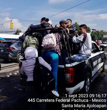 Usuarios son apoyados por autoridades