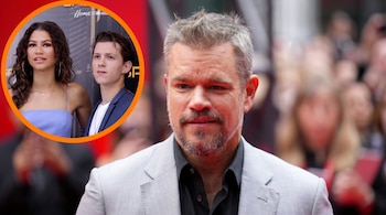 Matt Damon en primer plano, con traje gris y barba. Sobre el fondo, un círculo naranja superpuesto muestra a Zendaya con Tom Holland.
