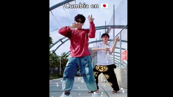 Dos jóvenes japoneses se han