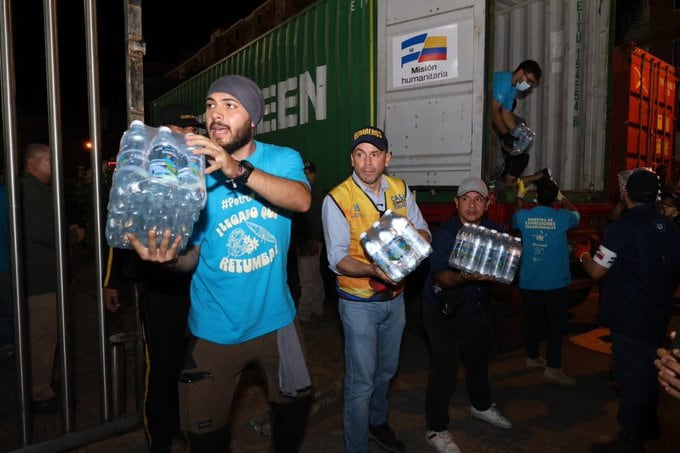El alcalde de Cali, Alejandro Éder, confirmó la llegada de las primeras 50 toneladas de ayuda humanitaria internacional enviadas por El Salvador (Vía Caracol Radio en X)