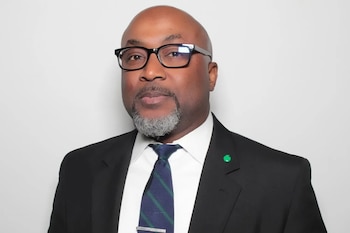 El guardia de seguridad Aland