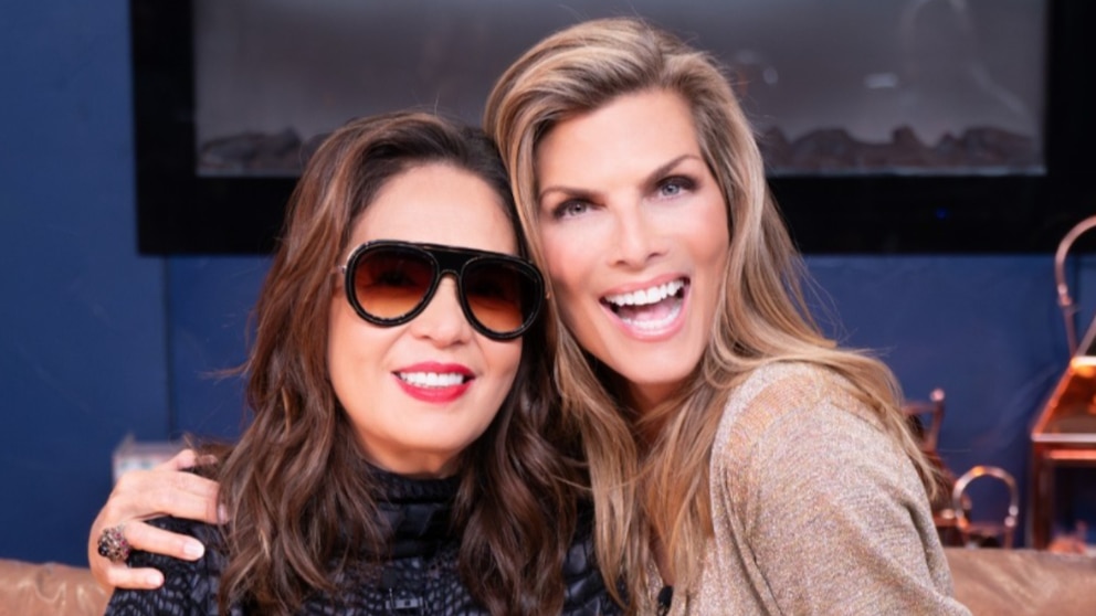 Yolanda Andrade junto a Montserrat Oliver en el programa Montse & Joe