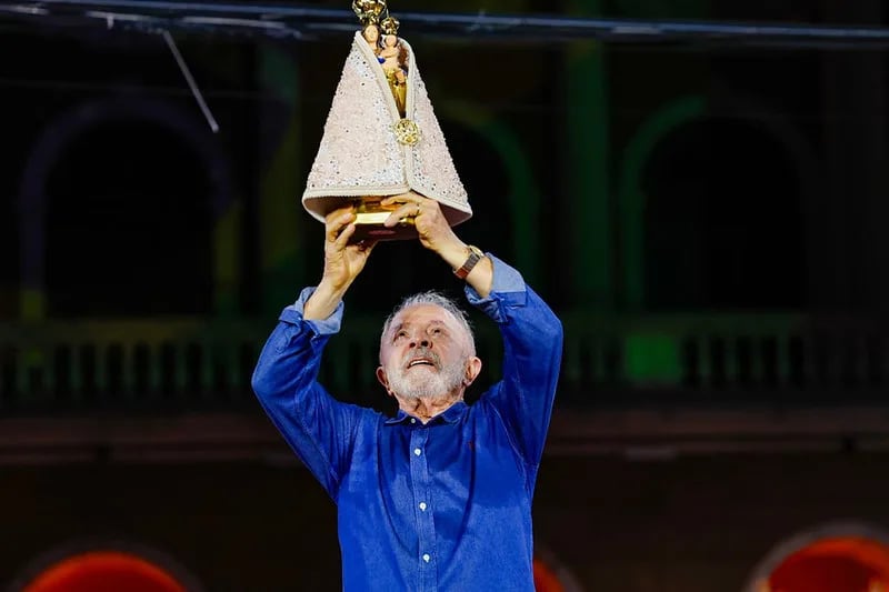 Lula también se refirió a la controversia durante la campaña: “Meterse con Nossa Senhora Aparecida no es aceptable”