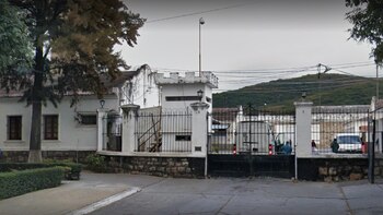 Un recluso fue apuñalado en