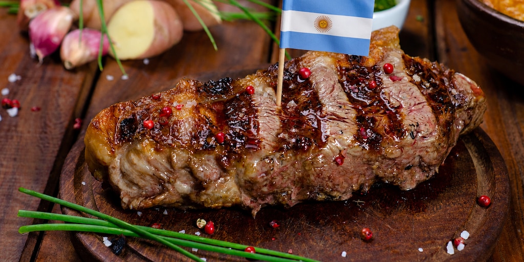 Con la camiseta puesta: la carne argentina sale a conquistar el mundo de la mano de Messi - Clone