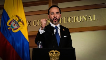 Eliminación de la JEP, revertir el aborto y cadena perpetua: abogados analizan la viabilidad de las propuestas de Abelardo de la Espriella