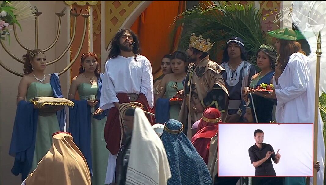 Jesús frente al rey Herodes, quien los sentenciará. Foto: Captura de pantalla