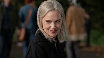 Elizabeth McGovern se reinventa lejos