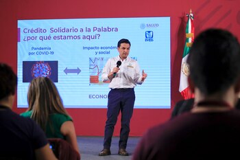 Zoé Robledo, Director del IMSS