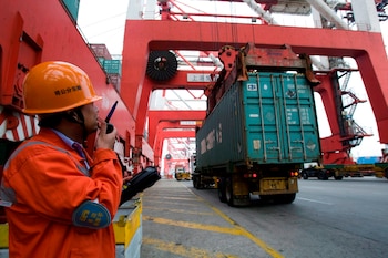 Las exportaciones totales a octubre fueron de 2.437 millones de dólares, para un crecimiento interanual de 8,2 %, debido tanto al aumento de los volúmenes (13 %) como en los precios (3,2 %). EFE/Archivo