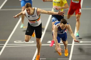 De plancha al piso. Así