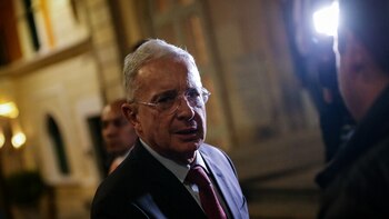 Álvaro Uribe hizo duro cuestionamiento