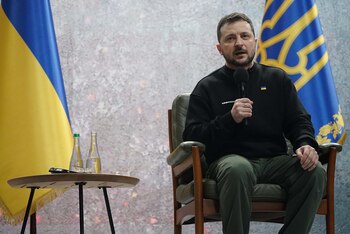 Zelensky llamó a una revisión