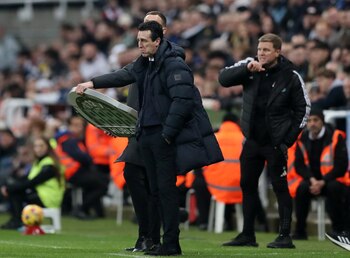 Unai Emery se mostró molesto