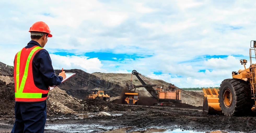 Ingeniería Industrial e Ingeniería Informática concentran la mayor cantidad de graduados, aunque persisten vacantes difíciles de cubrir. Foto: iStock