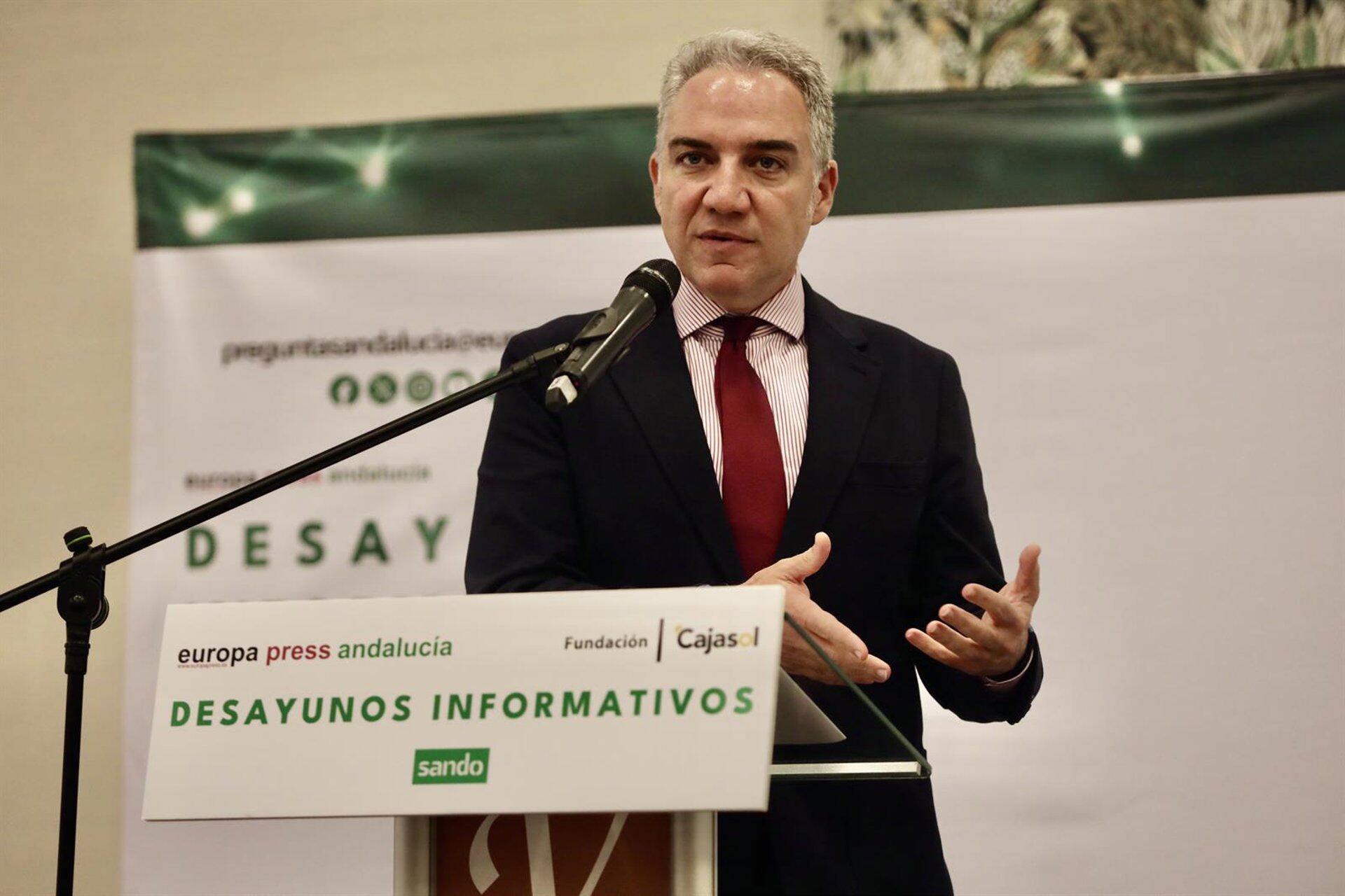 Bendodo dice que en la recuperación de Andalucía por el temporal «no debe haber ni colores ni partidos»