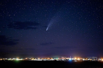 El cometa Neowise es visto