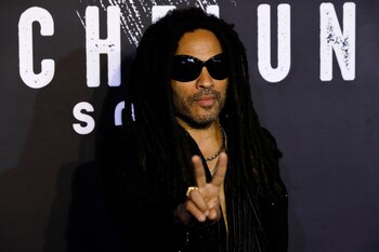 Lenny Kravitz de nuevo está