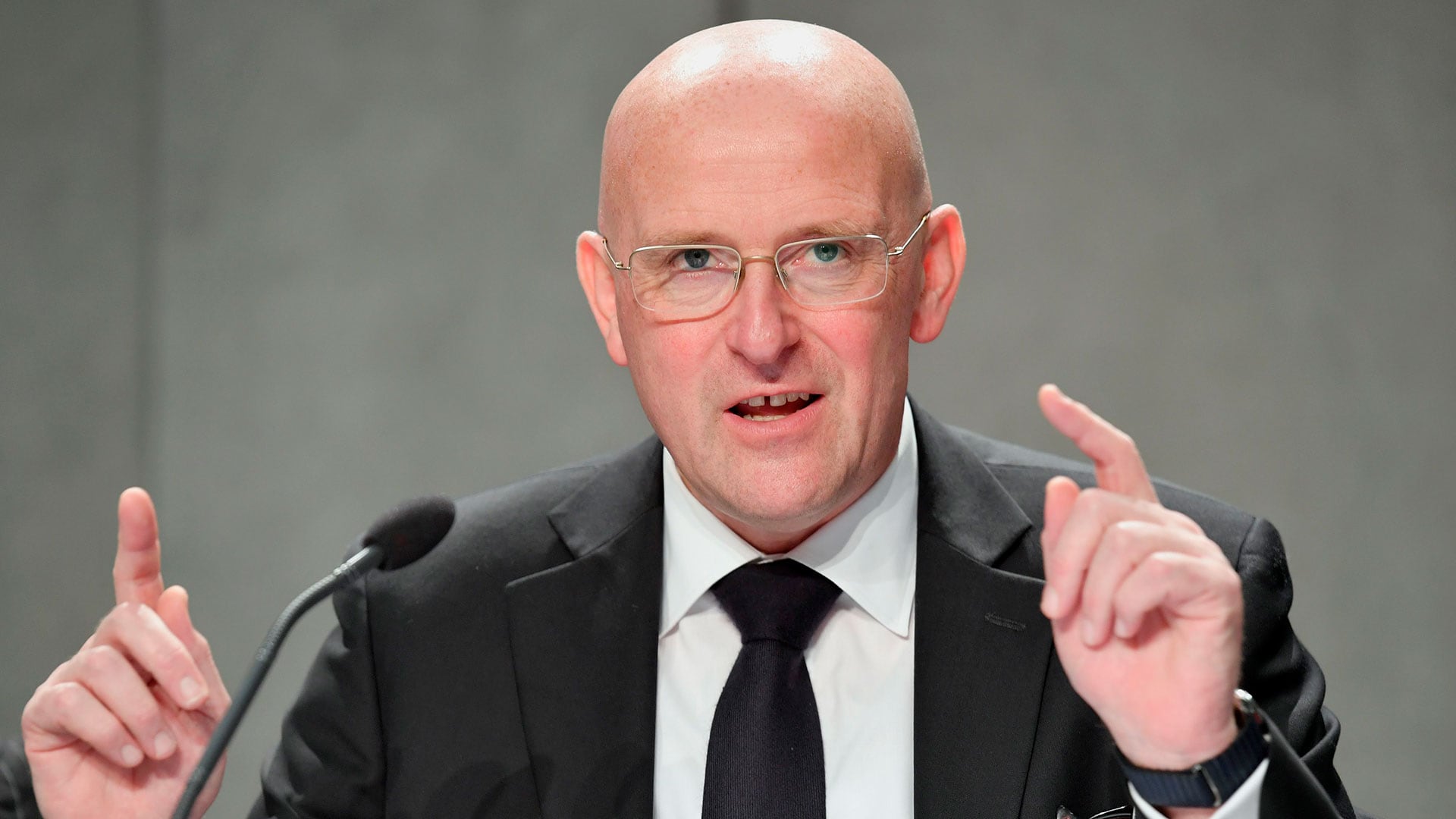 Domenico Giani, ex jefe de seguridad del Vaticano (Shutterstock)