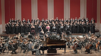 Martha Argerich al piano, con